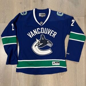 Vancouver Canucks Jersey,  Women's, Dan Hamhuis #2